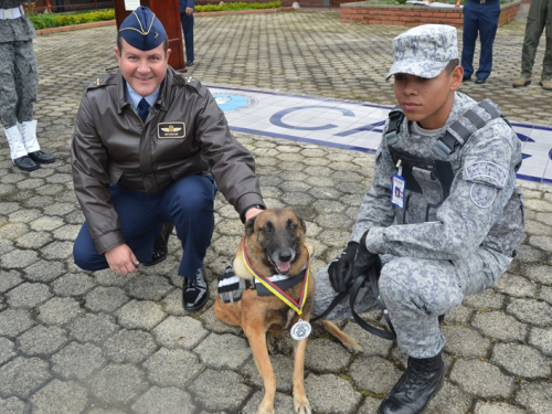 Con honores es despedida Jacky, el canino más antiguo del CACOM 5