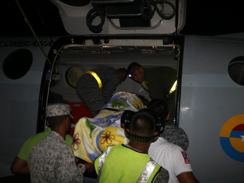 Fuerza Aérea trasladó a paciente en grave estado de salud