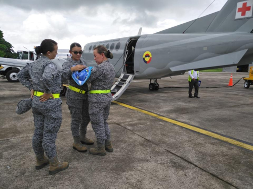 Un menor en delicado estado de salud, fue trasladado por la Fuerza Aérea Colombiana desde Amazonas