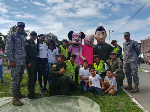 Recreación, juegos y mucha diversión para niños y niñas, durante celebración del día de la  niñez, en Cali