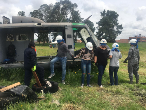 Primer encuentro de brigadistas en el Comando Aéreo de Mantenimiento 