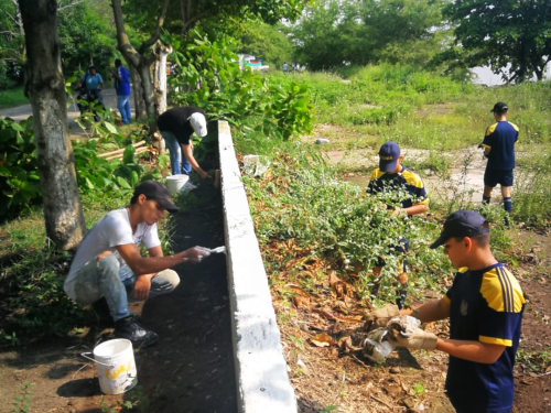 Fuerza Aérea Colombiana participó en jornada de limpieza y embellecimiento ambiental en La Dorada