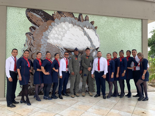 Escuela de Capacitación en Operaciones Aéreas visita el CACOM 3