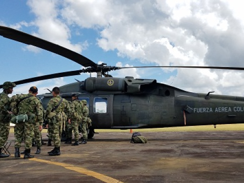 Fuerzas Militares reforzarán sus operaciones en Guainía con apoyo de la Fuerza Aérea 