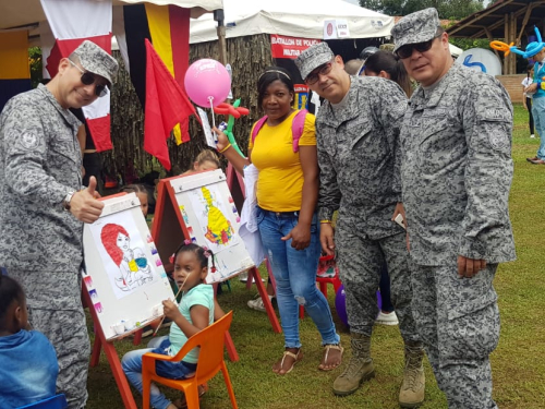 Fuerza Aérea Colombiana participó de la actividad "Cuando Grande Quiero Ser"