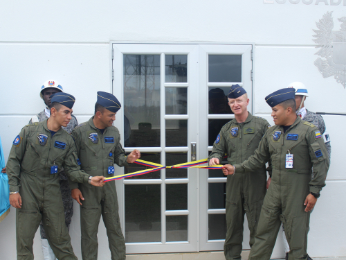 Inspector de la Fuerza Aérea inaugura estratégica obra para la operación de aeronaves remotamente tripuladas en el Caquetá 