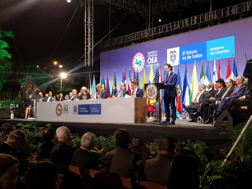 En el dispositivo de seguridad para la Asamblea General de la OEA participa la Fuerza Aérea Colombiana 