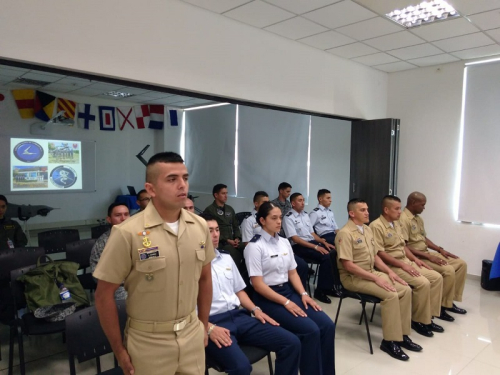 La Escuela Básica de Aeronaves Remotamente Tripuladas, realizó la clausura de dos cursos iniciales 
