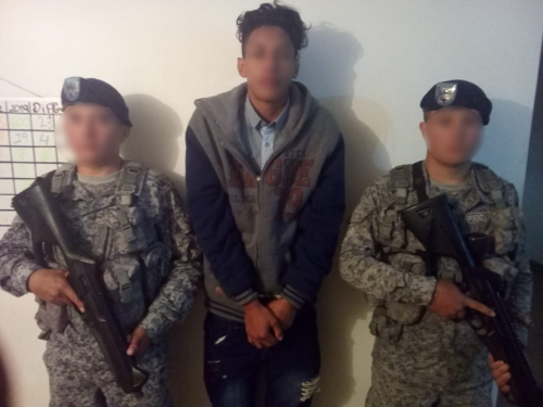 El Comando Aéreo de Mantenimiento realizó aprehensión de un sujeto por porte de ilegal de sustancias psicoactivas
