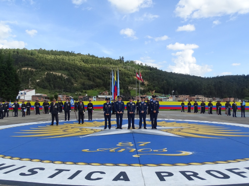 Magnífica ceremonia en conmemoración de los 87 años de ESUFA
