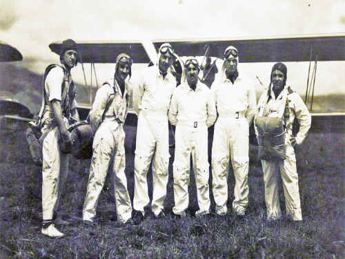 #TBT Curso de paracaidismo militar de EMAVI en 1941