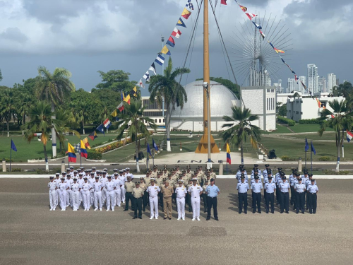 Comitiva de la EPFAC presente en Seminario Operacional Conjunto de las Fuerzas Militares en Cartagena