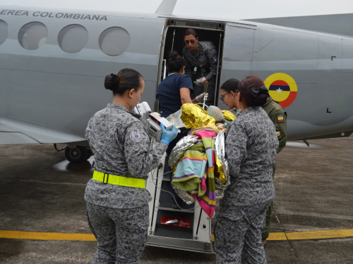 Salud de menor es salvaguardada por la Fuerza Aérea Colombiana en el Amazonas