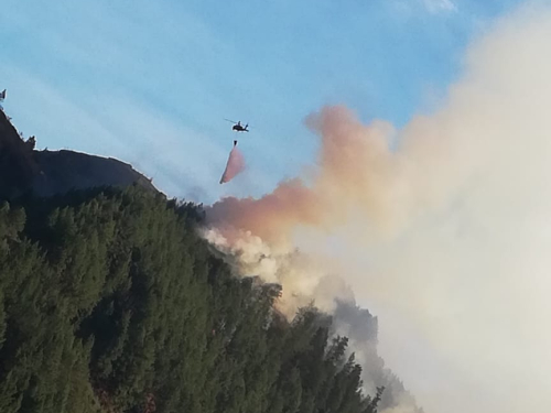 Misiones de extinción de incendios  forestales en cuatro departamentos durante el fin de semana, cumplió la Fuerza Aérea Colombiana