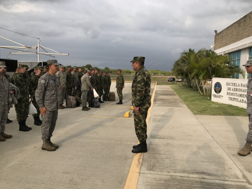 El Curso de Estado Mayor de la Escuela de Guerra visitó al CACOM 3 