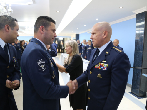 45 suboficiales del Curso No. 69 de la Fuerza Aérea Colombiana ascendieron al grado de Técnico Jefe 