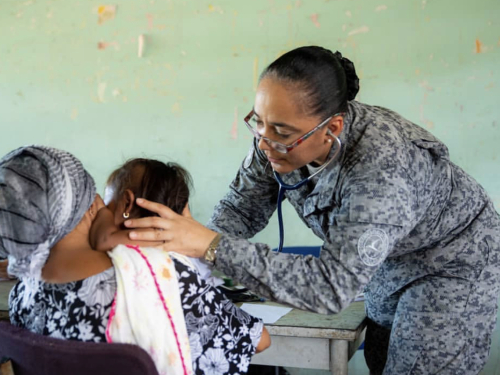 Fuerzas Militares y el Cerrejon unidos por la salud de las comunidades indígenas en la Guajira 