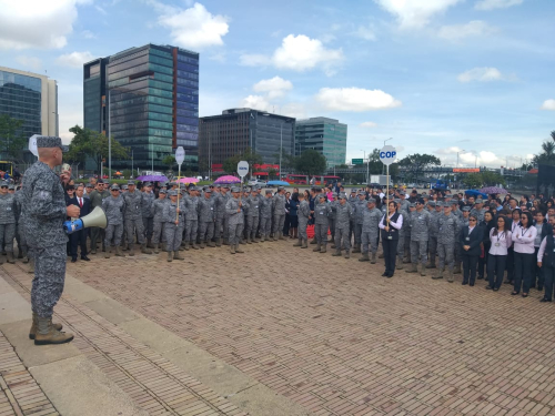 Conciencia y oportunidad, conceptos claves en simulacro nacional de evacuación, realizado en el Comando de la Fuerza Aérea.