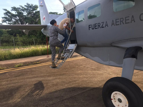 Traslado aeromédico salvaguarda la integridad de joven en el Caquetá