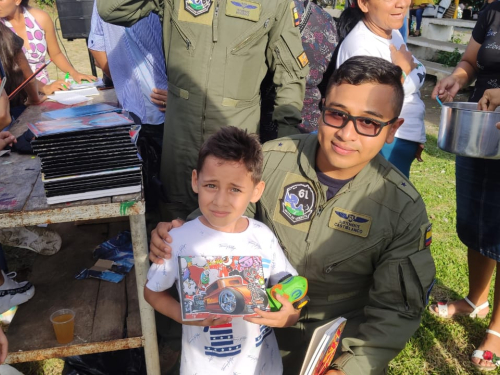 Niños de Orito, Putumayo, beneficiados con entrega de kits escolares