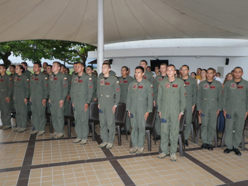 nueva genereacion de pilotos curso 91 FAC-CACOM2