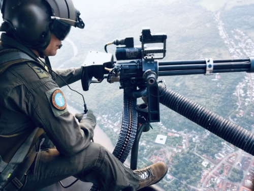 Helicópteros del CACOM 4, vigilarán principales vías del Tolima y el Huila durante plan retorno