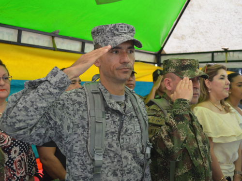 Fuerza Aérea Colombiana participa en la ceremonia de transmisión de mando de la PONAL en la Amazonía