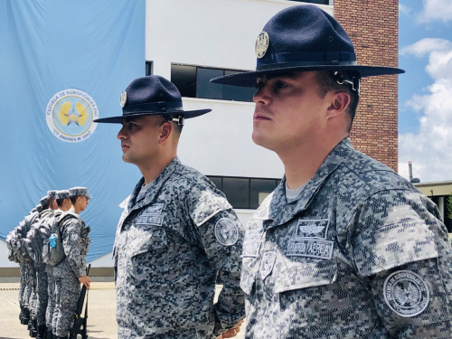 El Instructor Militar: Símbolo de Respeto y templanza