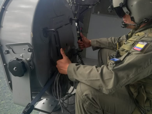 Helicópteros de la Fuerza Aérea Colombiana velan por la seguridad de los ciudadanos