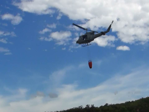 Aeronaves del CACOM 4 apoyan extinción de incendios entre los municipios de Nariño y Girardot,