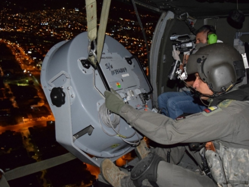 Desde los cielos, la Fuerza Aérea envía mensajes a los vallecaucanos para prevenir COVID-19