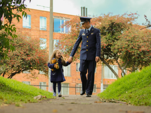 #TBT "Día Azul" un reconocimiento a niños con capacidades diversas, hijos de integrantes de la Fuerza Aérea 