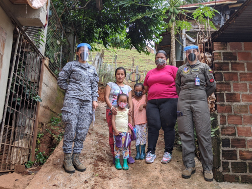 Fuerza Aérea brinda apoyo al resguardo indígena Guambía en el Valle del Cauca  