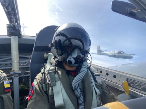 “Con orgullo recibí mis Alas de Piloto Militar con el grado de Alférez”