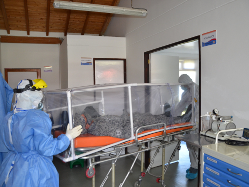 Cápsulas de aislamiento para pacientes con COVID-19 fueron diseñadas en el CACOM- 5