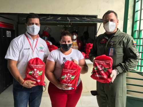 300 kits escolares fueron entregados en el municipio  Flandes, Tolima.
