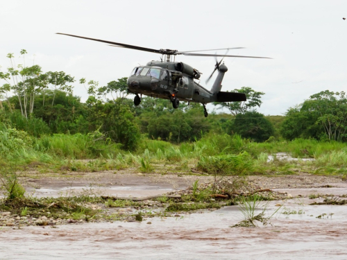 Un Ángel en medio de la inundación