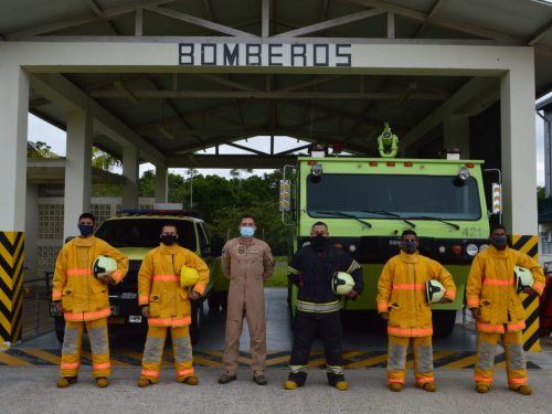 Bomberos aeronáuticos, un eslabón clave para el éxito de las operaciones aéreas durante la pandemia 