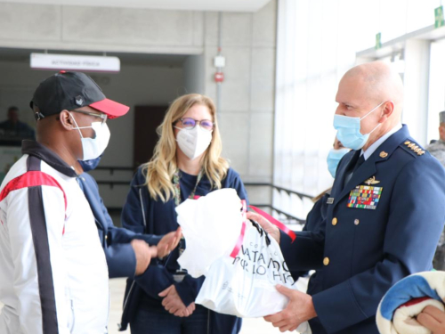 Celebración navideña para soldados en rehabilitación, fue acompañada por el Comandante de la Fuerza Aérea