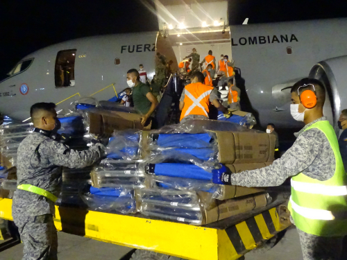 27 toneladas de ayudas humanitarias llegan a la Isla de Providencia y Santa Catalina, desde México