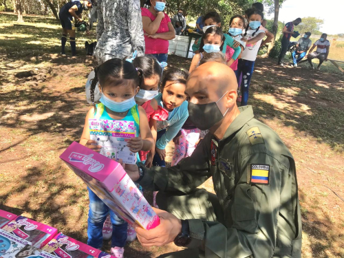 Su Fuerza Aérea comienza el año al lado de la comunidad en la Soledad ll, Vichada