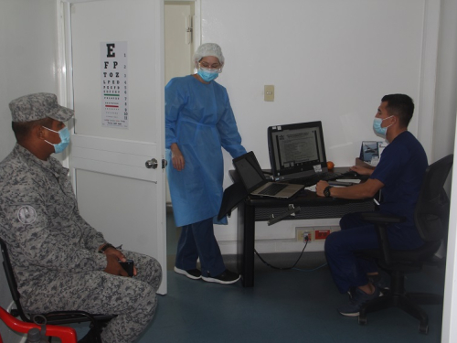 Los retos en el Caribe para el personal médico de la Fuerza Aérea