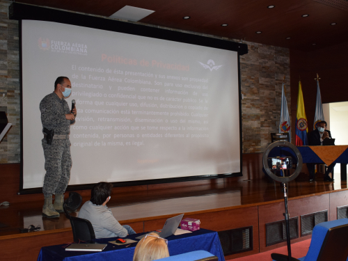 El Comando Aéreo de Mantenimiento participa en el Consejo de Seguridad