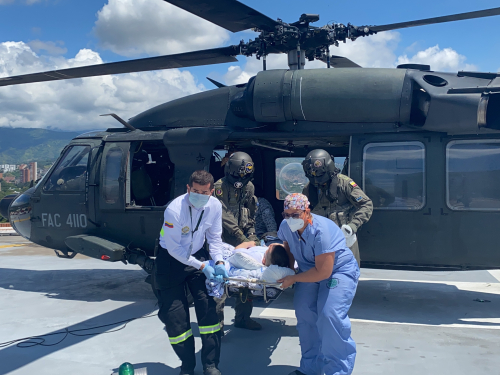 El ‘Ángel’ de su Fuerza Aérea, continúa salvando vidas