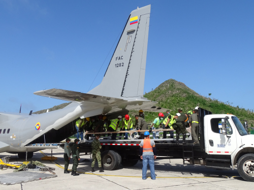 Fuerza Aérea transportó planta desalinizadora hacia Providencia