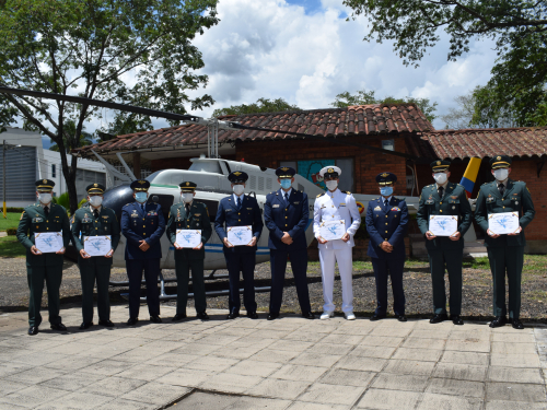 Nuevos pilotos de las Fuerzas Militares surcarán el cielo en pro de la seguridad