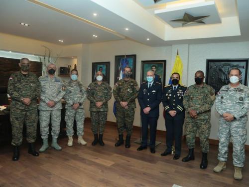 Visita geoestratégica del Comandante de la Fuerza Aérea Colombiana a República Dominicana