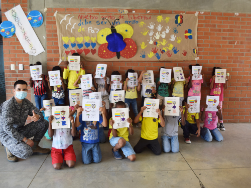 Trabajando por la protección de la comunidad infantil en Cali