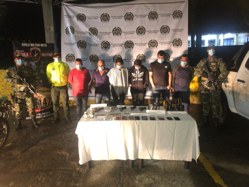 En una operación conjunta, coordinada e interagencial de su Fuerza Aérea Colombiana, el Ejército Nacional, la Policía Nacional y la Fiscalía General de la Nación, fue materializada la captura de alias “Quemarrancho” cabecilla principal del Grupo Delincuencial Organizado “Los Puntilleros” Bloque Meta, en zona rural de la vereda Santa Helena, del municipio de Mapiripán, en el departamento del Meta.  