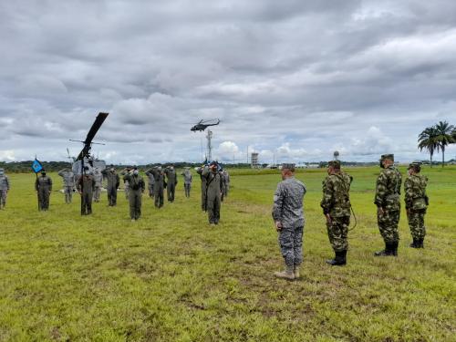 Sentido saludo recibieron las tripulaciones del Comando Aéreo de Combate No. 6